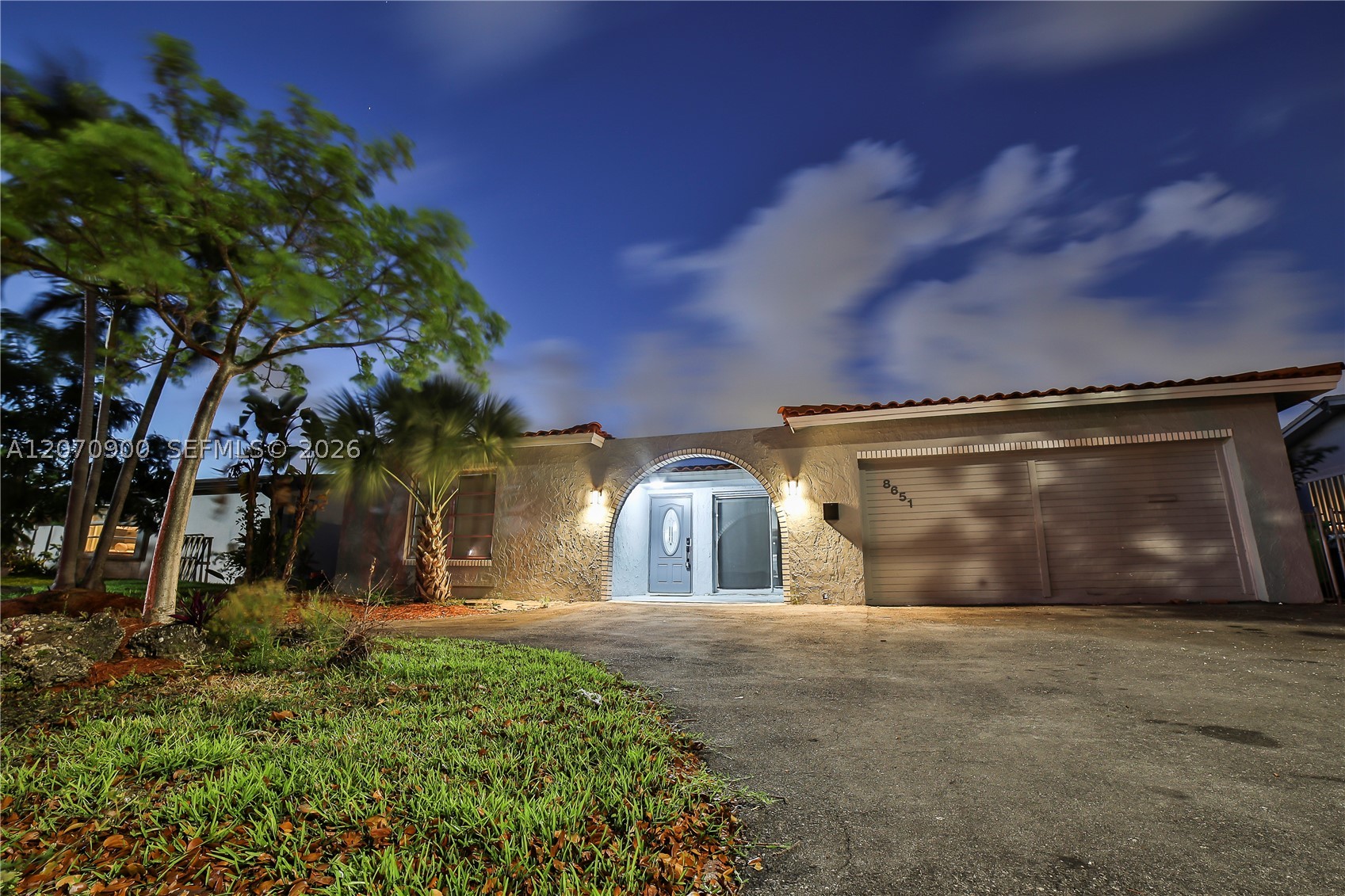 8651 Sunset Strip, Sunrise FL 33322
