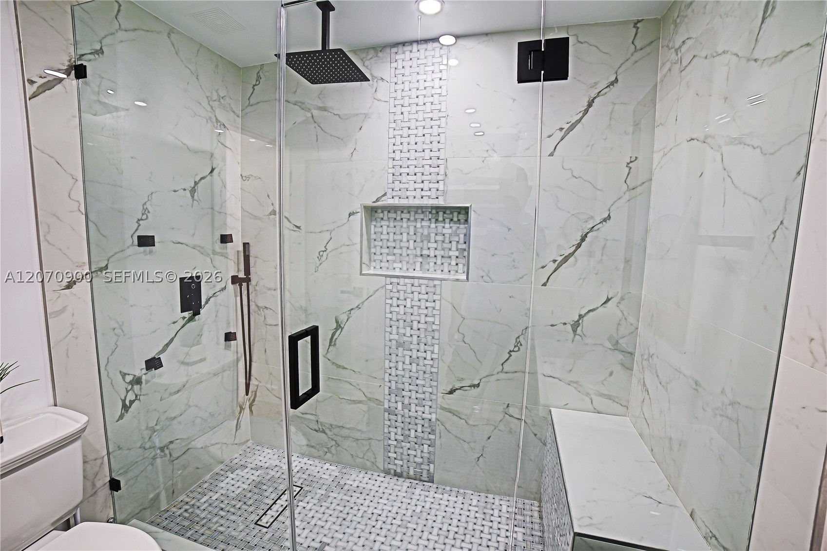 8651 Sunset Strip, Sunrise FL 33322