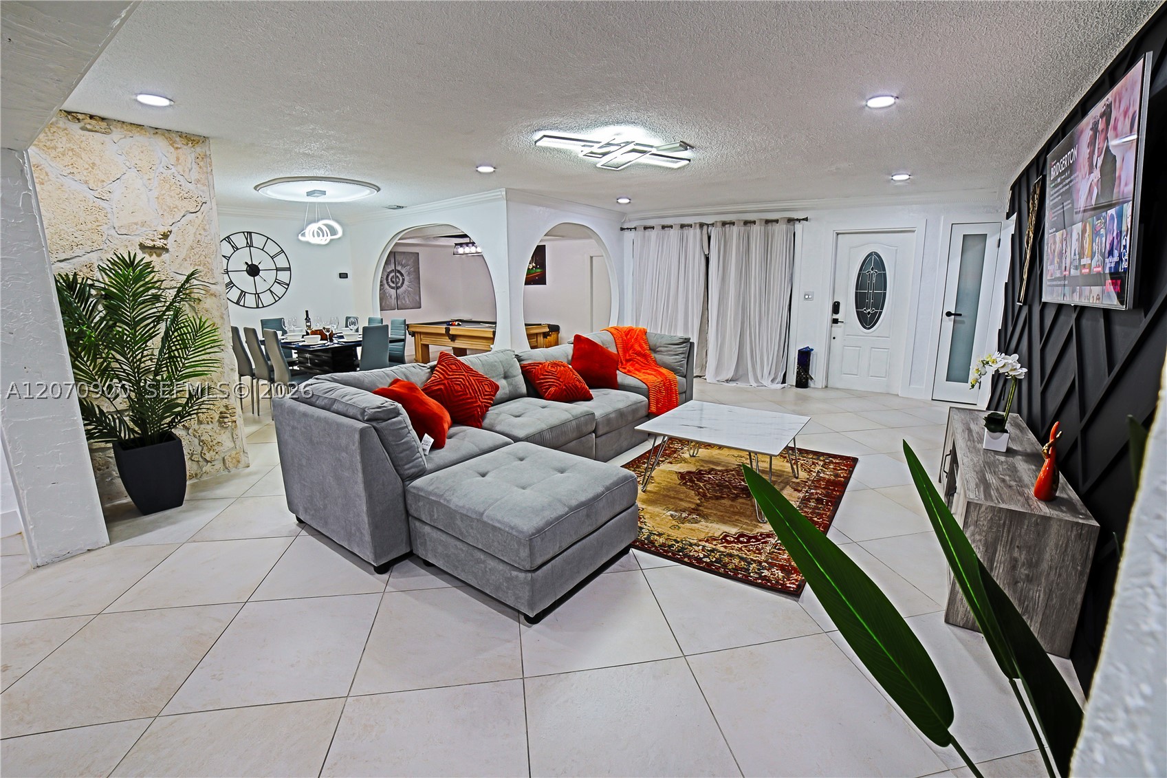 8651 Sunset Strip, Sunrise FL 33322