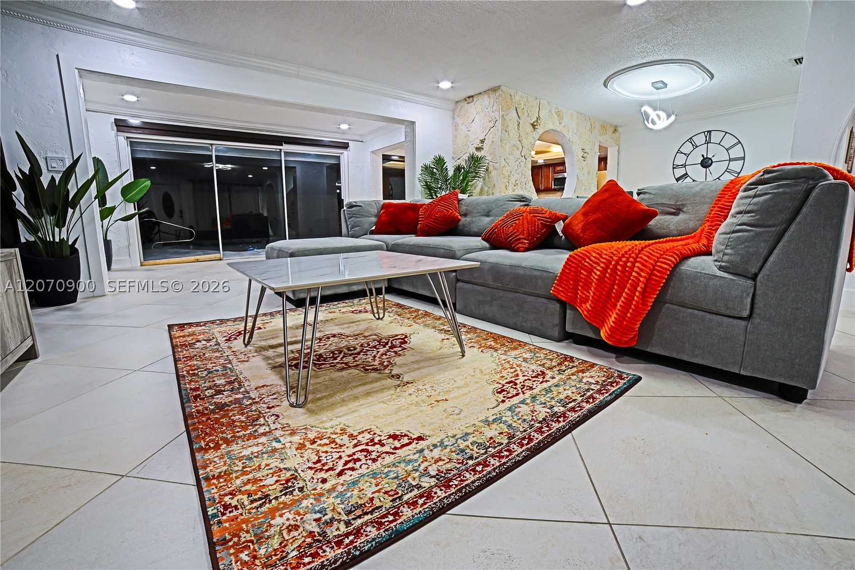 8651 Sunset Strip, Sunrise FL 33322