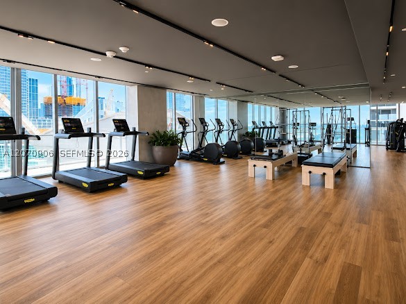 1400 Biscayne Blvd #3401, Miami FL 33132