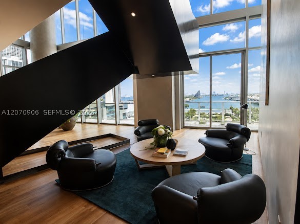 1400 Biscayne Blvd #3401, Miami FL 33132
