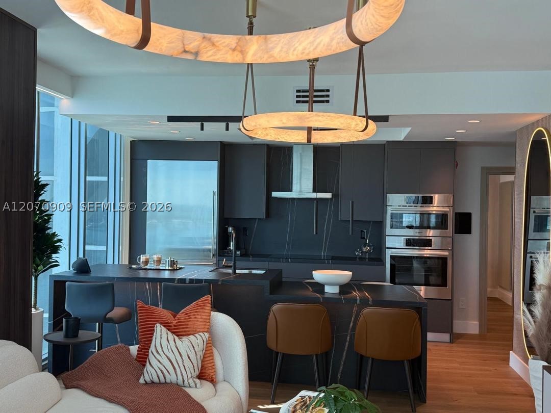 888 Biscayne Blvd #1509, Miami FL 33132