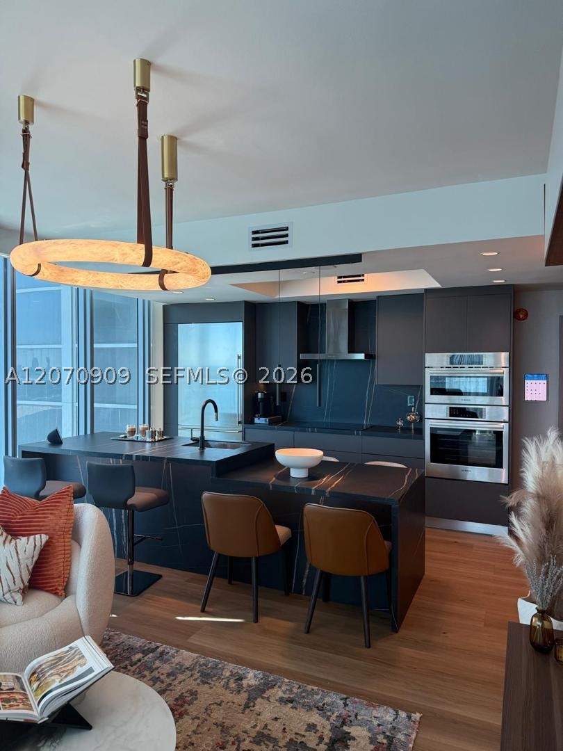 888 Biscayne Blvd #1509, Miami FL 33132