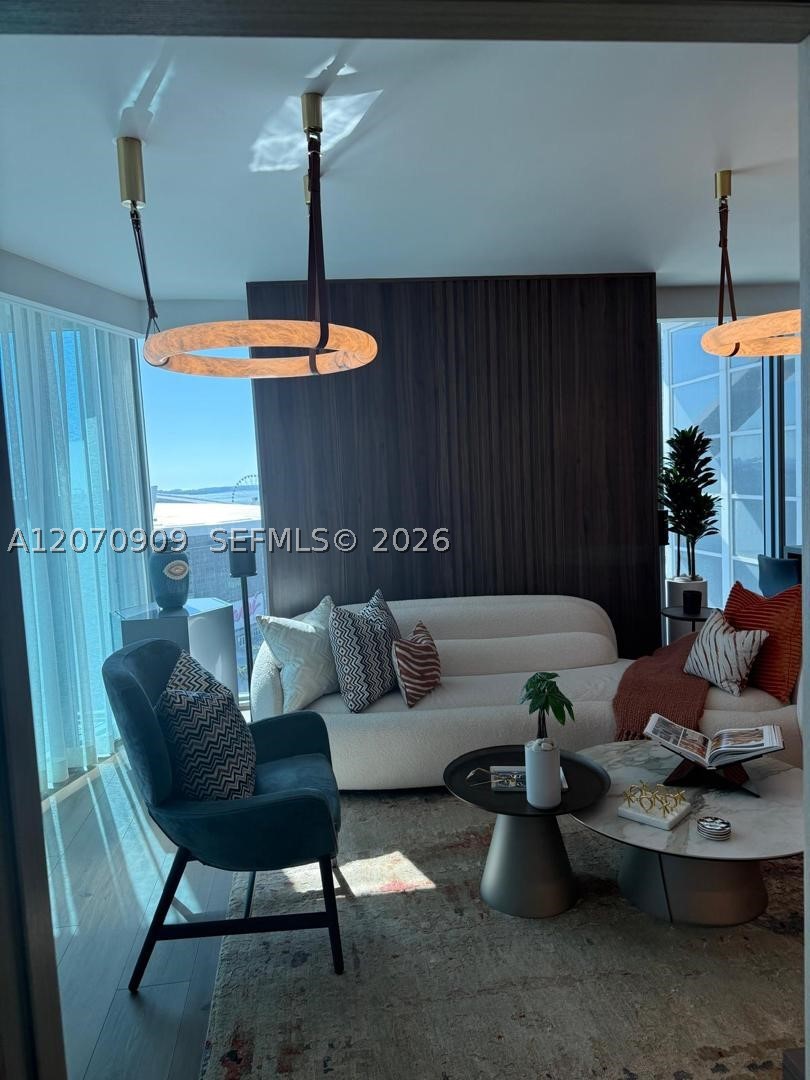 888 Biscayne Blvd #1509, Miami FL 33132