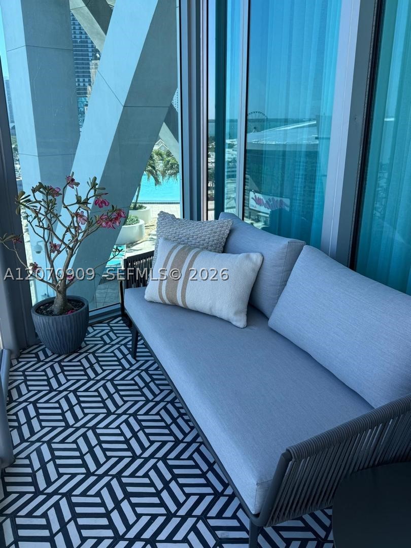 888 Biscayne Blvd #1509, Miami FL 33132