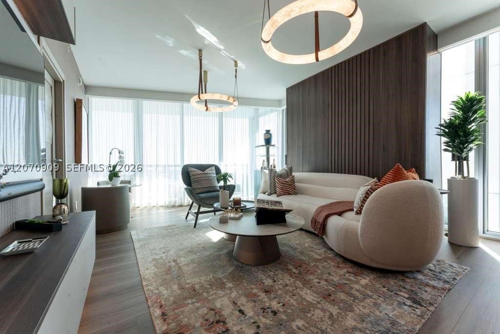 888 Biscayne Blvd #1509, Miami FL 33132