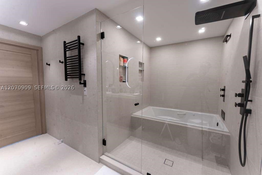 888 Biscayne Blvd #1509, Miami FL 33132