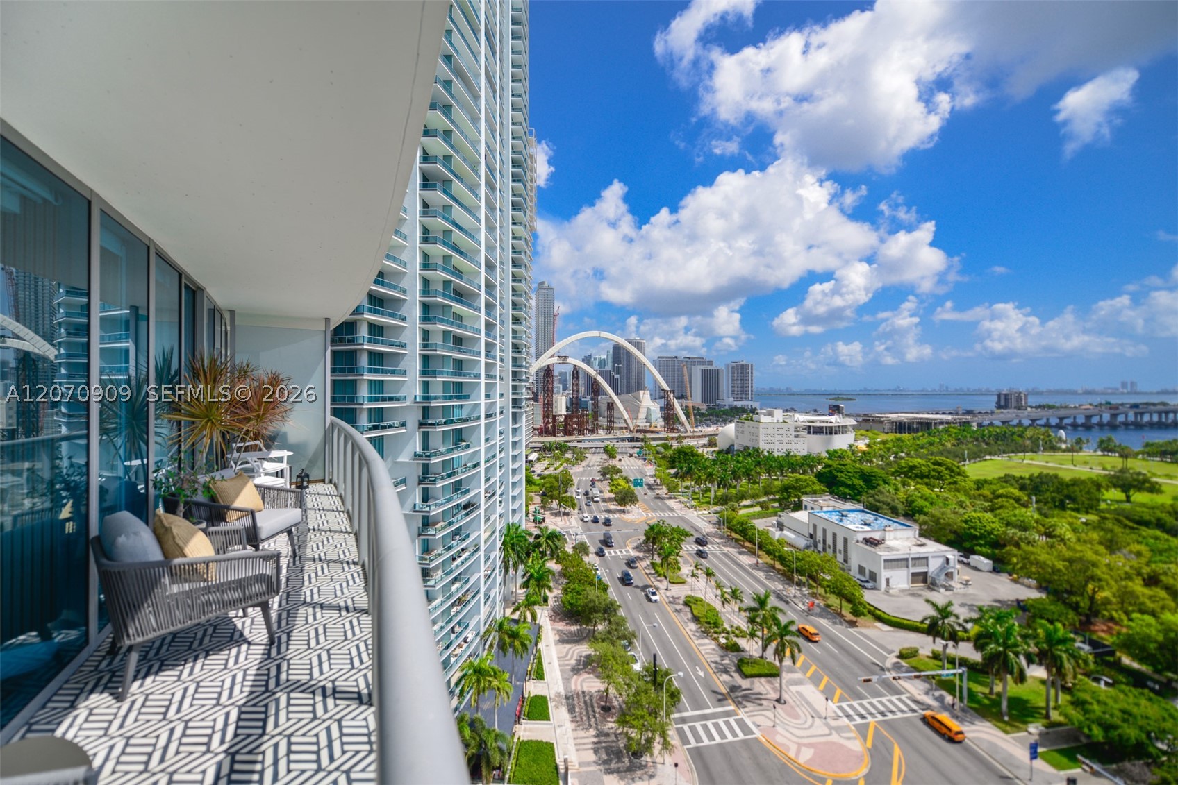 888 Biscayne Blvd #1509, Miami FL 33132