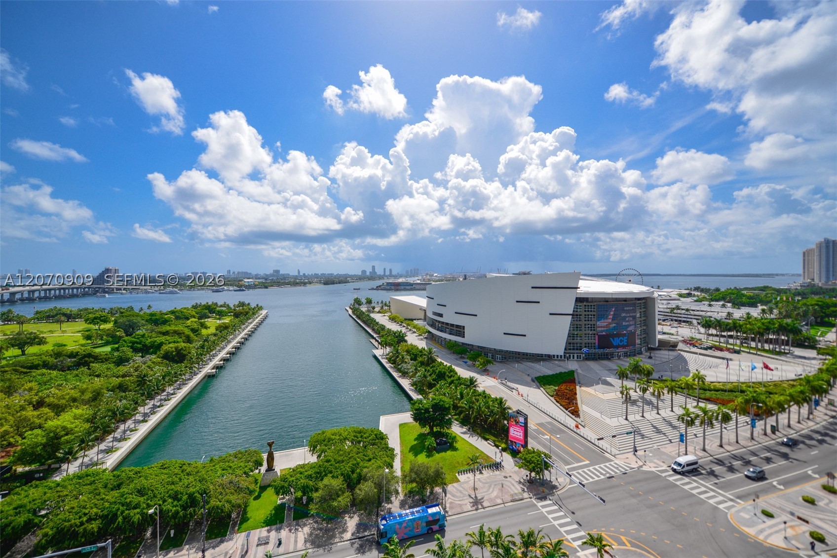 888 Biscayne Blvd #1509, Miami FL 33132