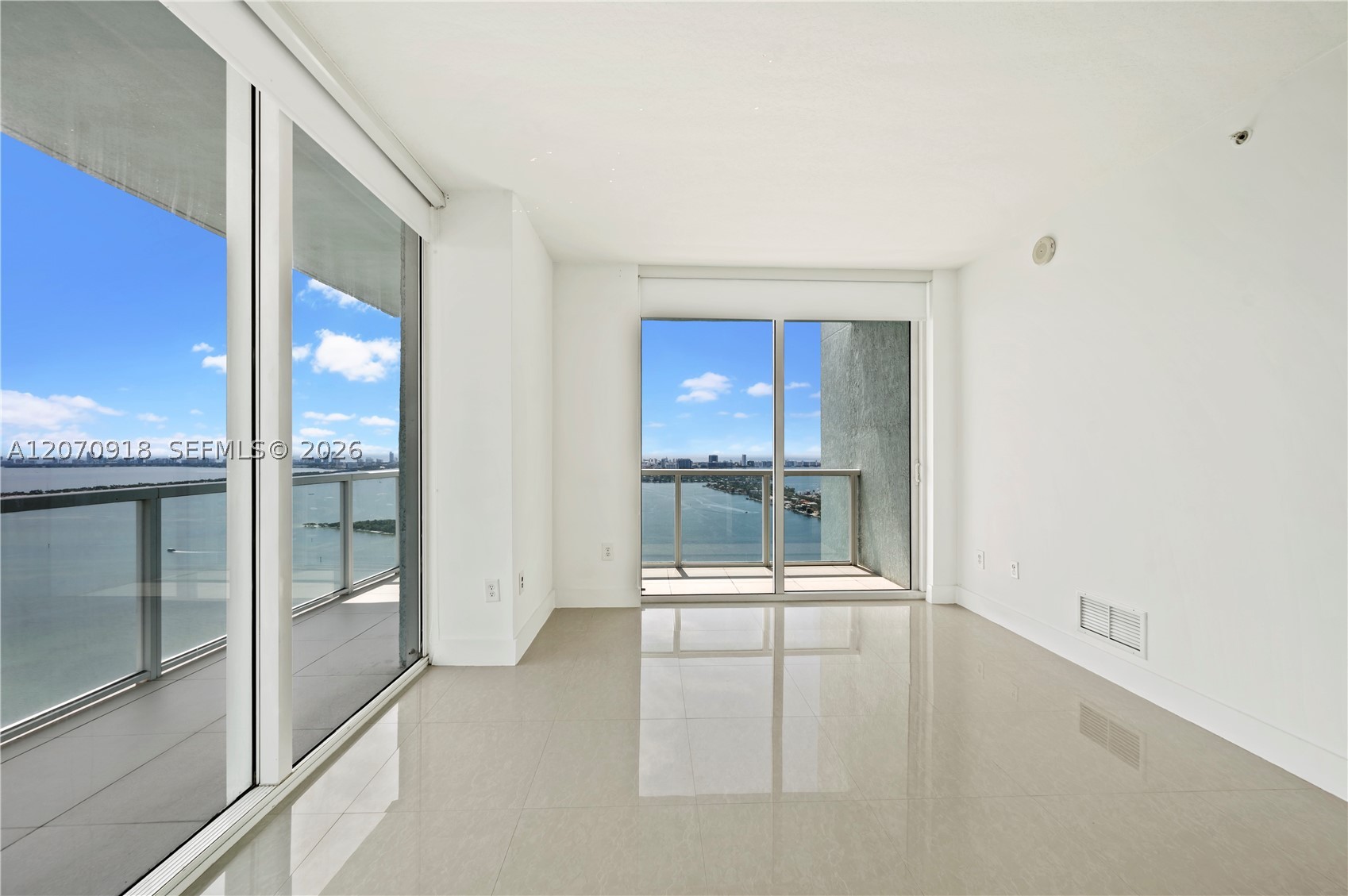 1900 N Bayshore Dr #4302, Miami FL 33132