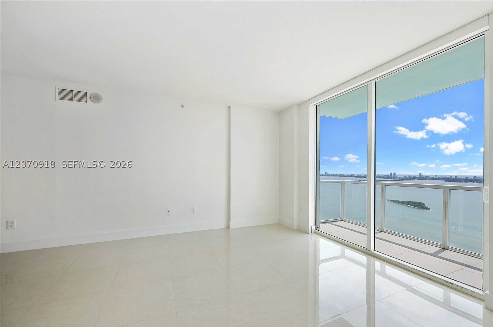 1900 N Bayshore Dr #4302, Miami FL 33132
