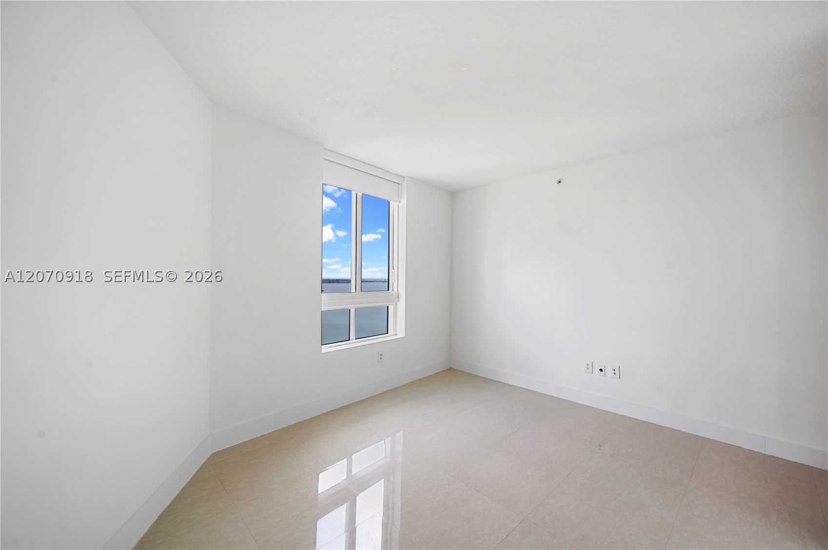 1900 N Bayshore Dr #4302, Miami FL 33132