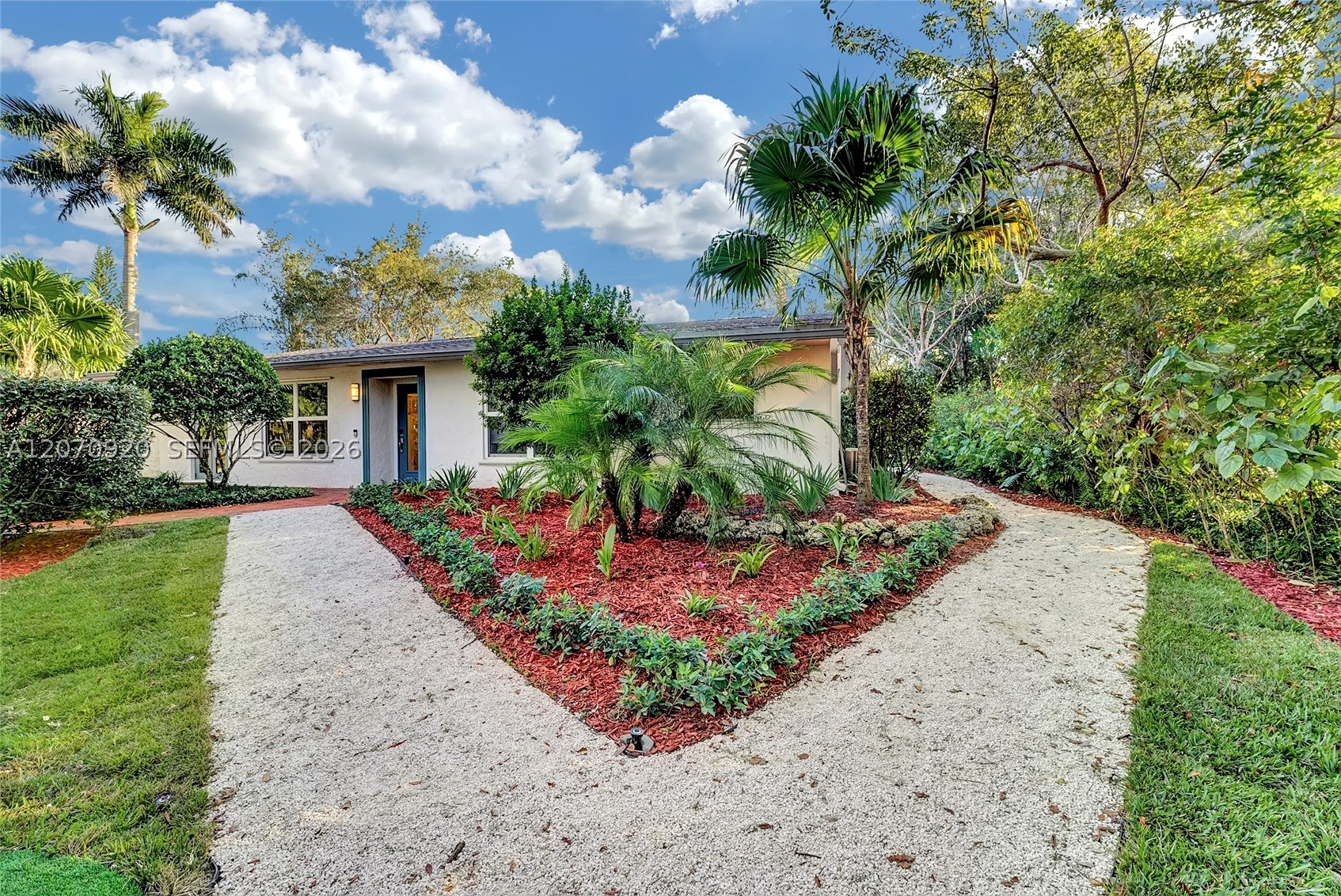 14330 SW 20th St, Davie FL 33325