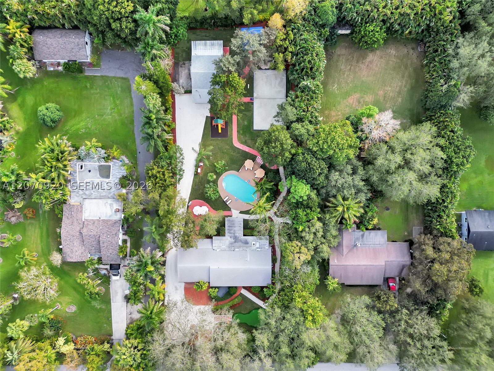 14330 SW 20th St, Davie FL 33325
