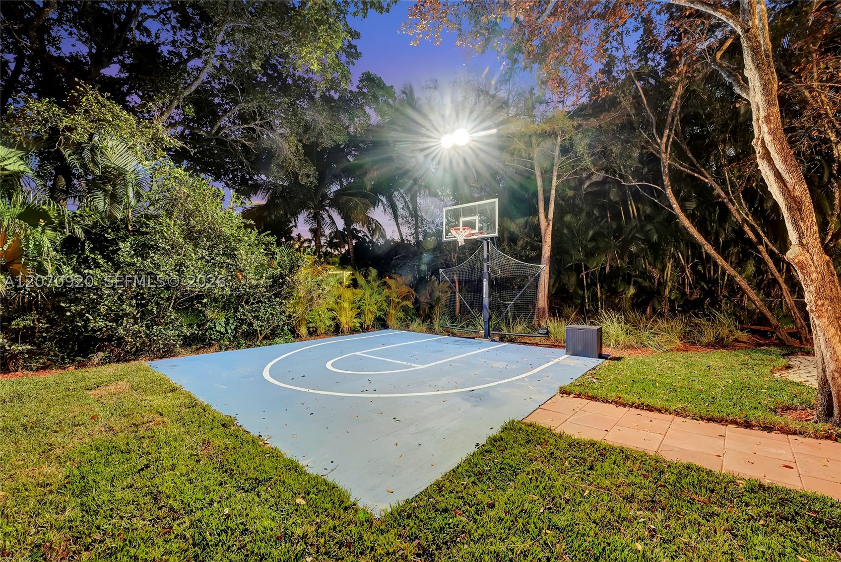 14330 SW 20th St, Davie FL 33325