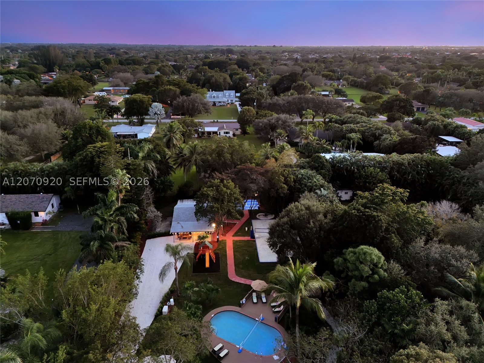 14330 SW 20th St, Davie FL 33325