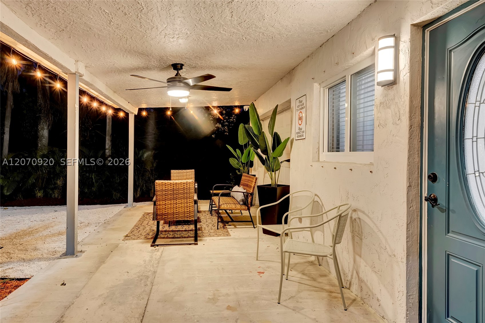 14330 SW 20th St, Davie FL 33325