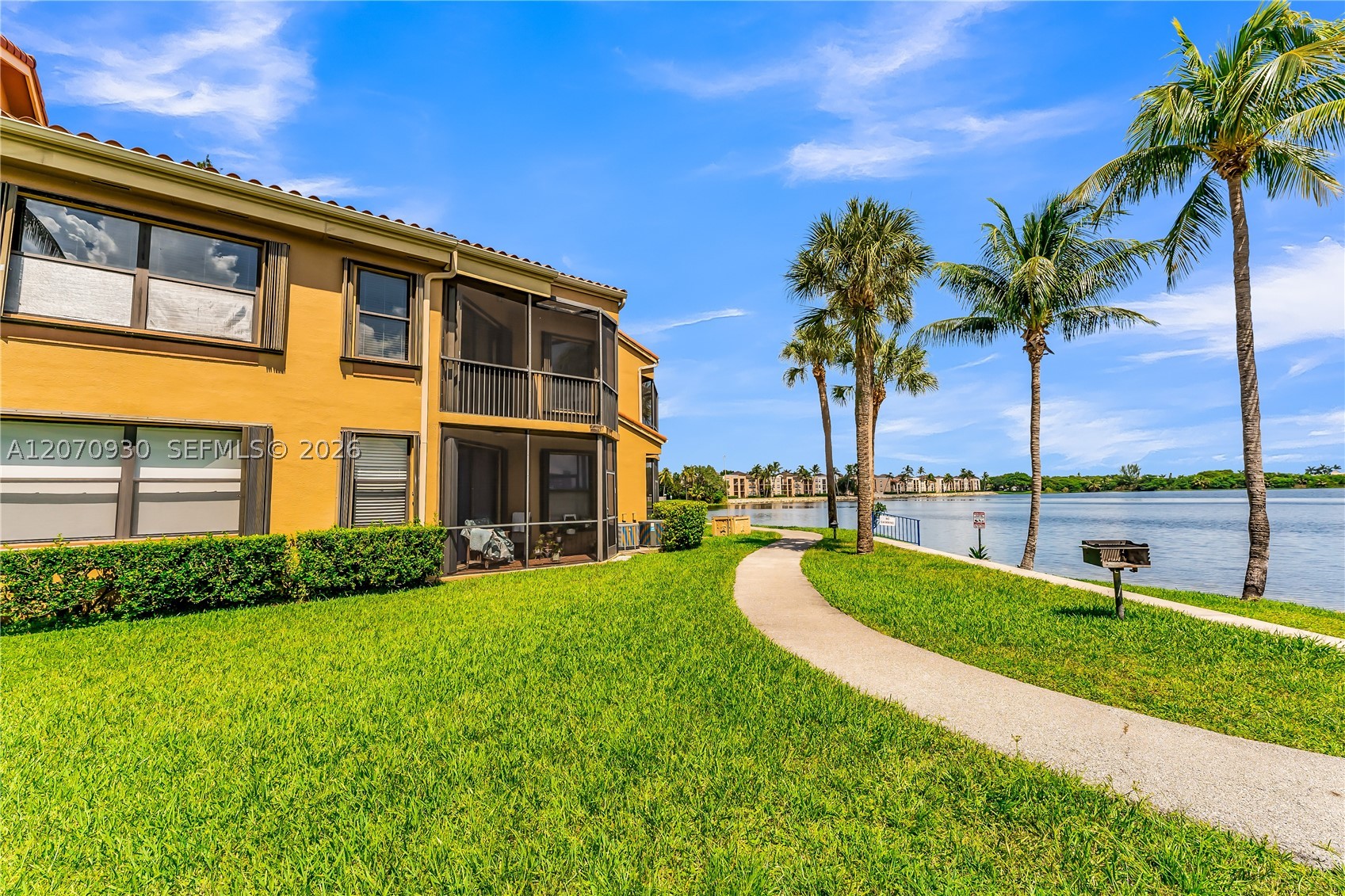 15563 N Miami Lakeway N #204, Miami Lakes FL 33014