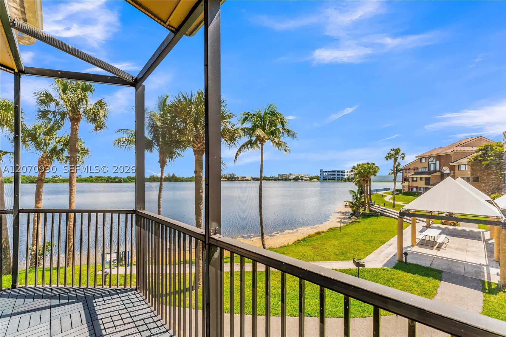 15563 N Miami Lakeway N #204, Miami Lakes FL 33014