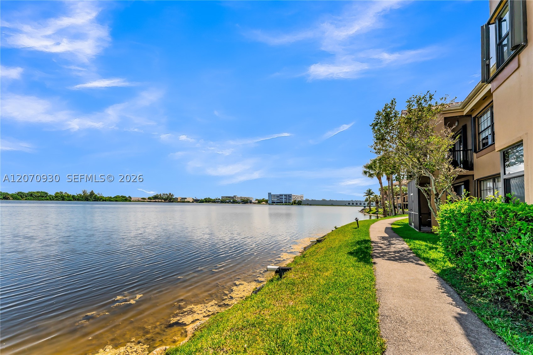 15563 N Miami Lakeway N #204, Miami Lakes FL 33014