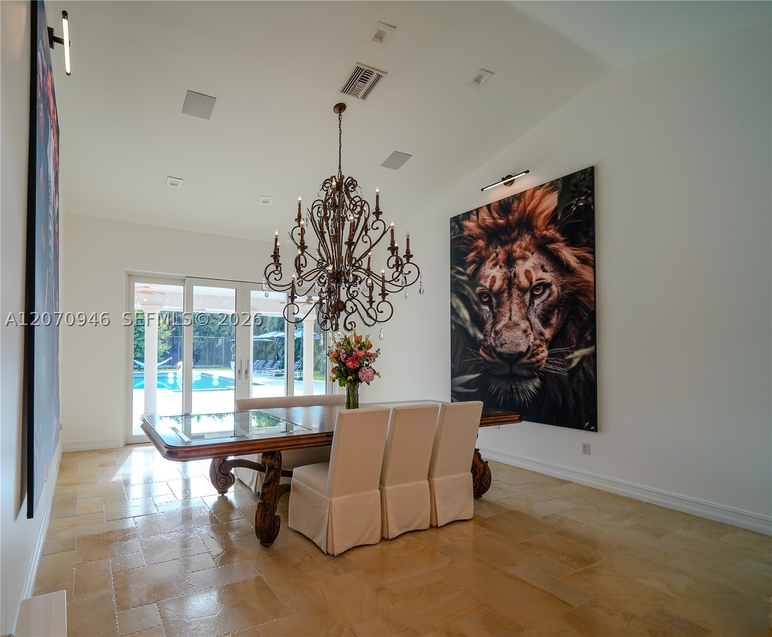 8134 Twin Lake Dr, Boca Raton FL 33496