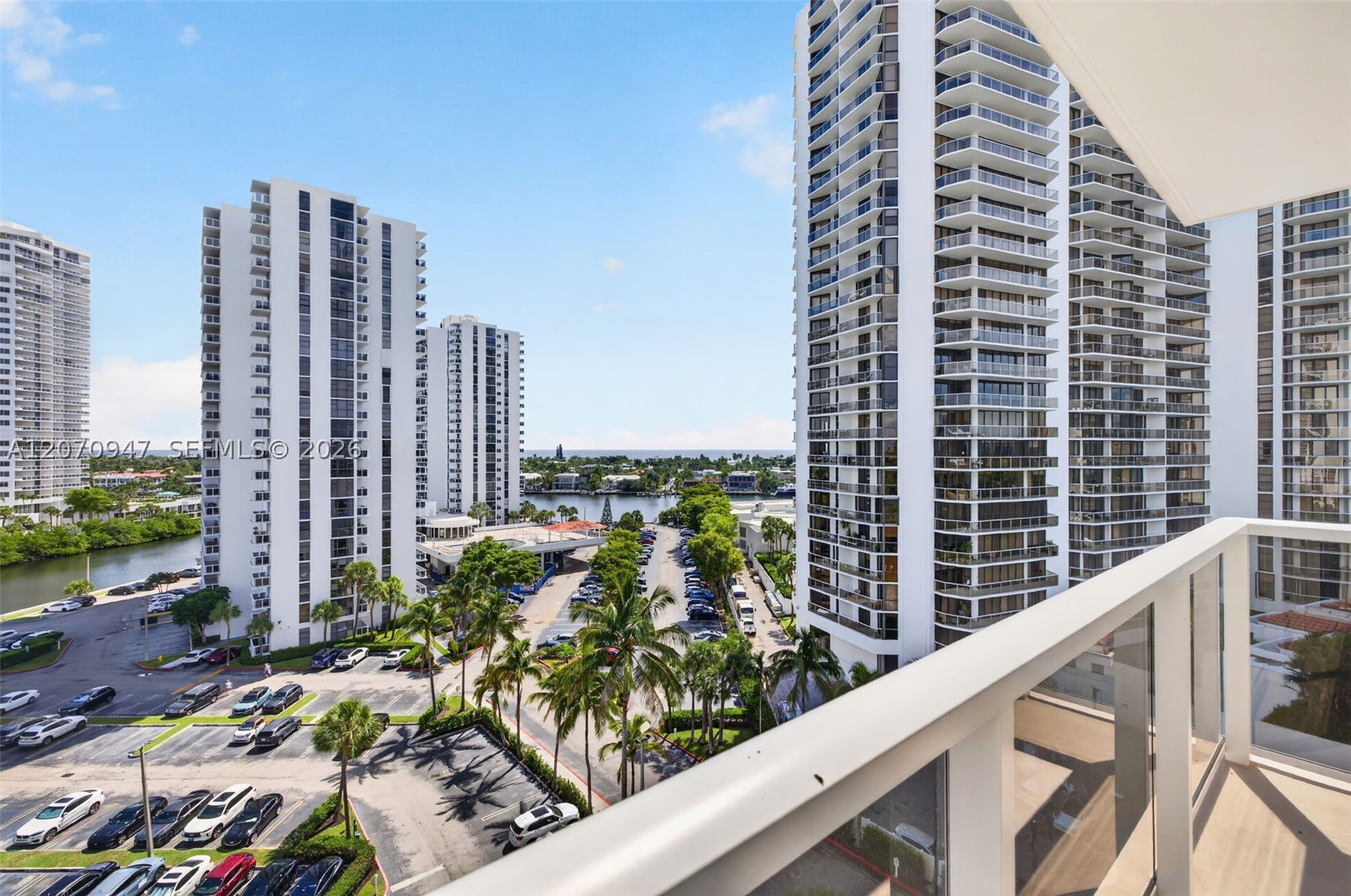 3731 N Country Club Dr #1023, Aventura FL 33180