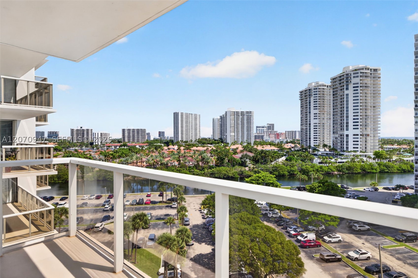 3731 N Country Club Dr #1023, Aventura FL 33180