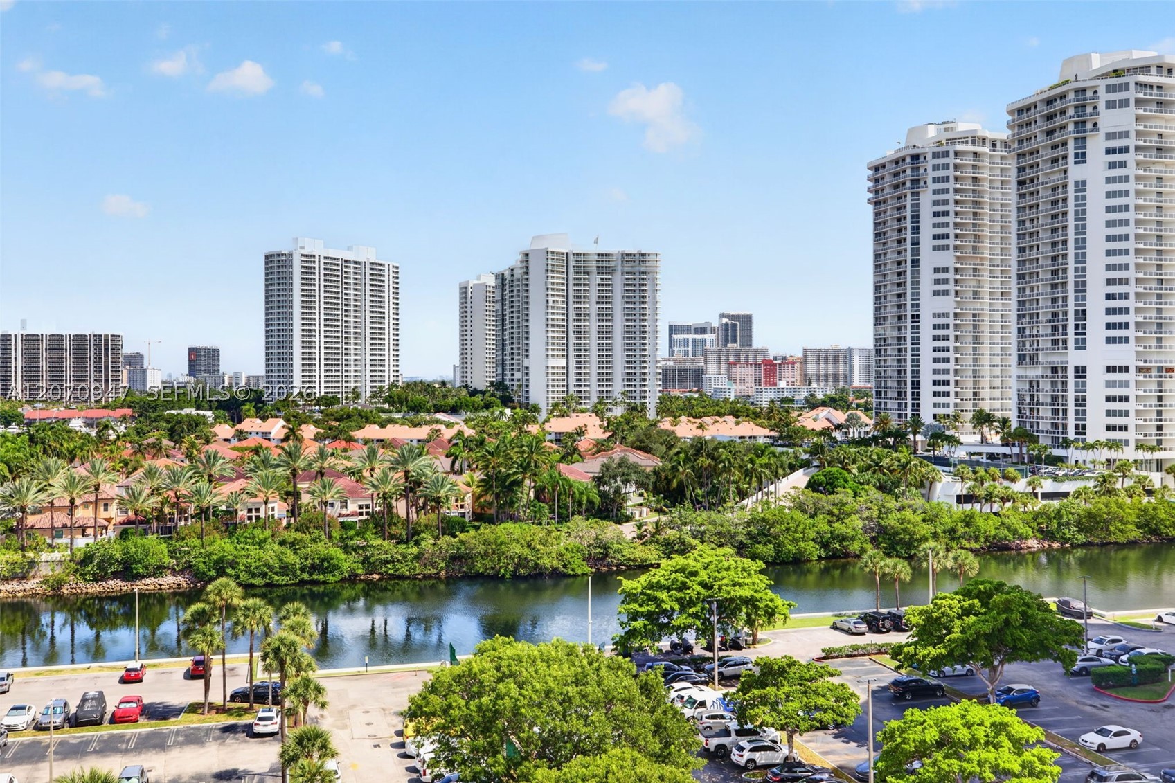 3731 N Country Club Dr #1023, Aventura FL 33180