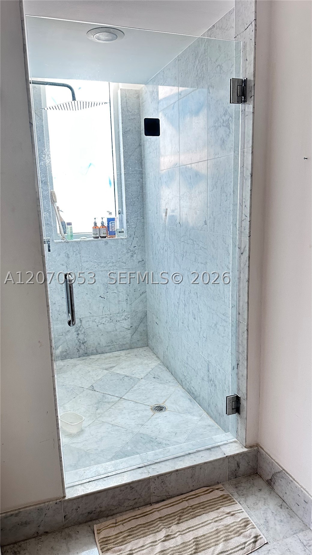 253 NE 2nd St #902, Miami FL 33132