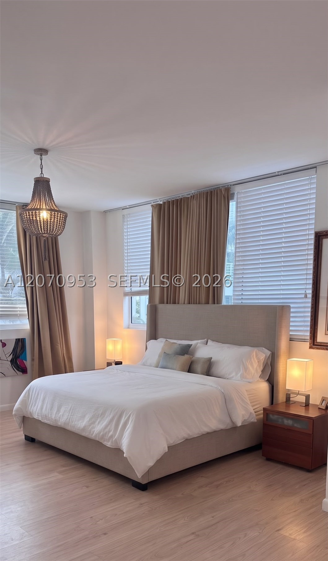 253 NE 2nd St #902, Miami FL 33132