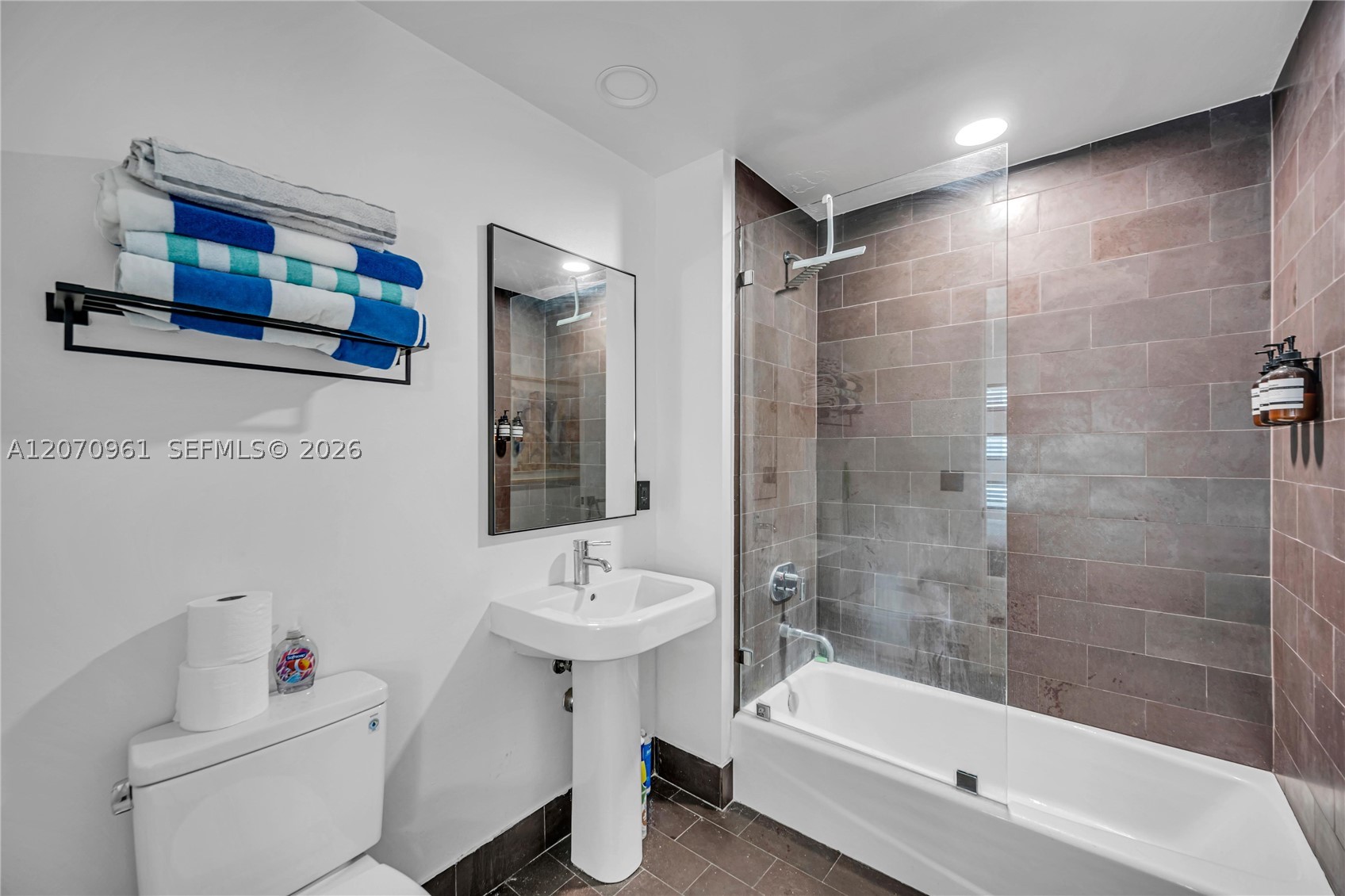 1040 Biscayne Blvd #2603, Miami FL 33132