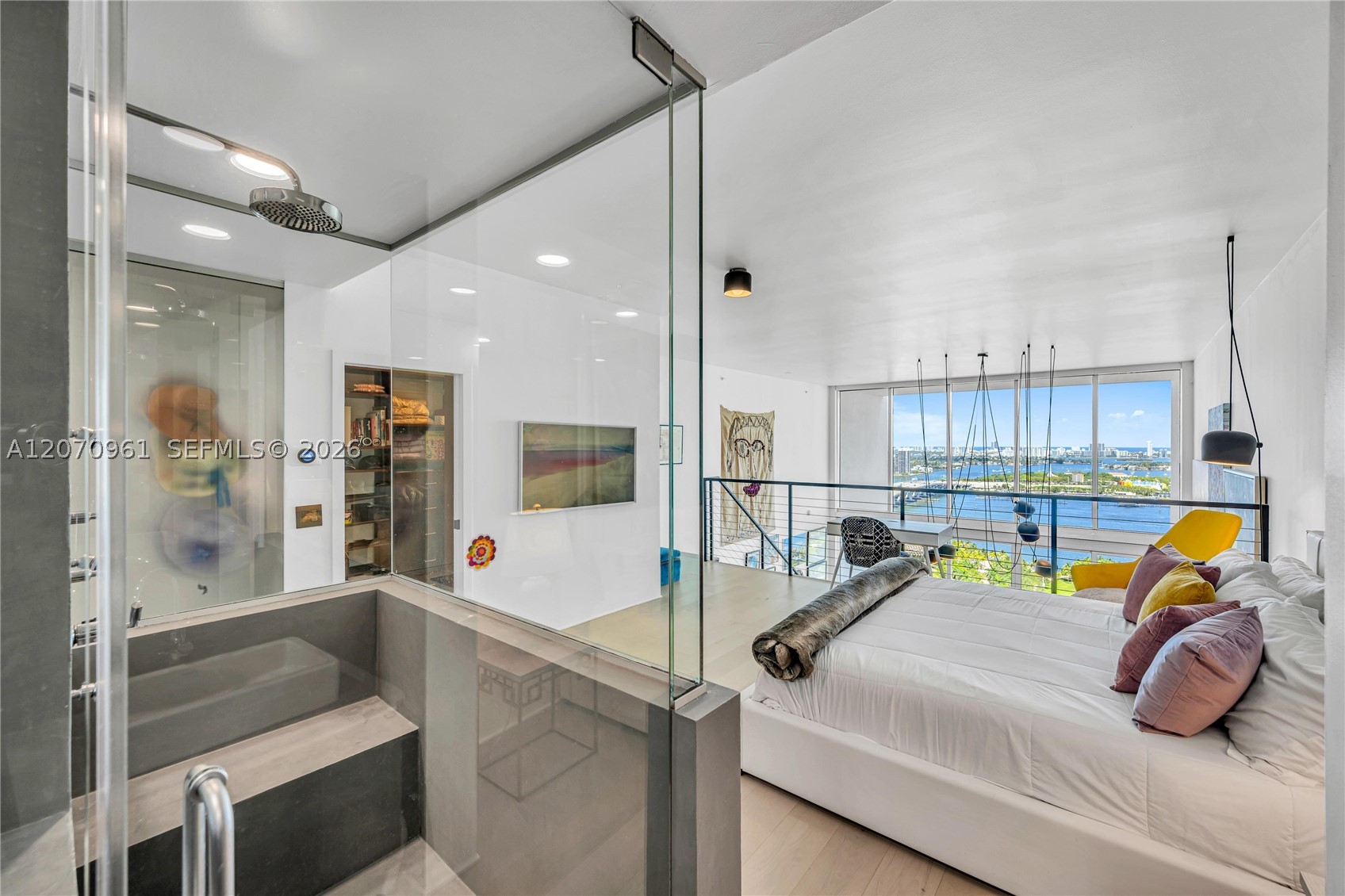 1040 Biscayne Blvd #2603, Miami FL 33132