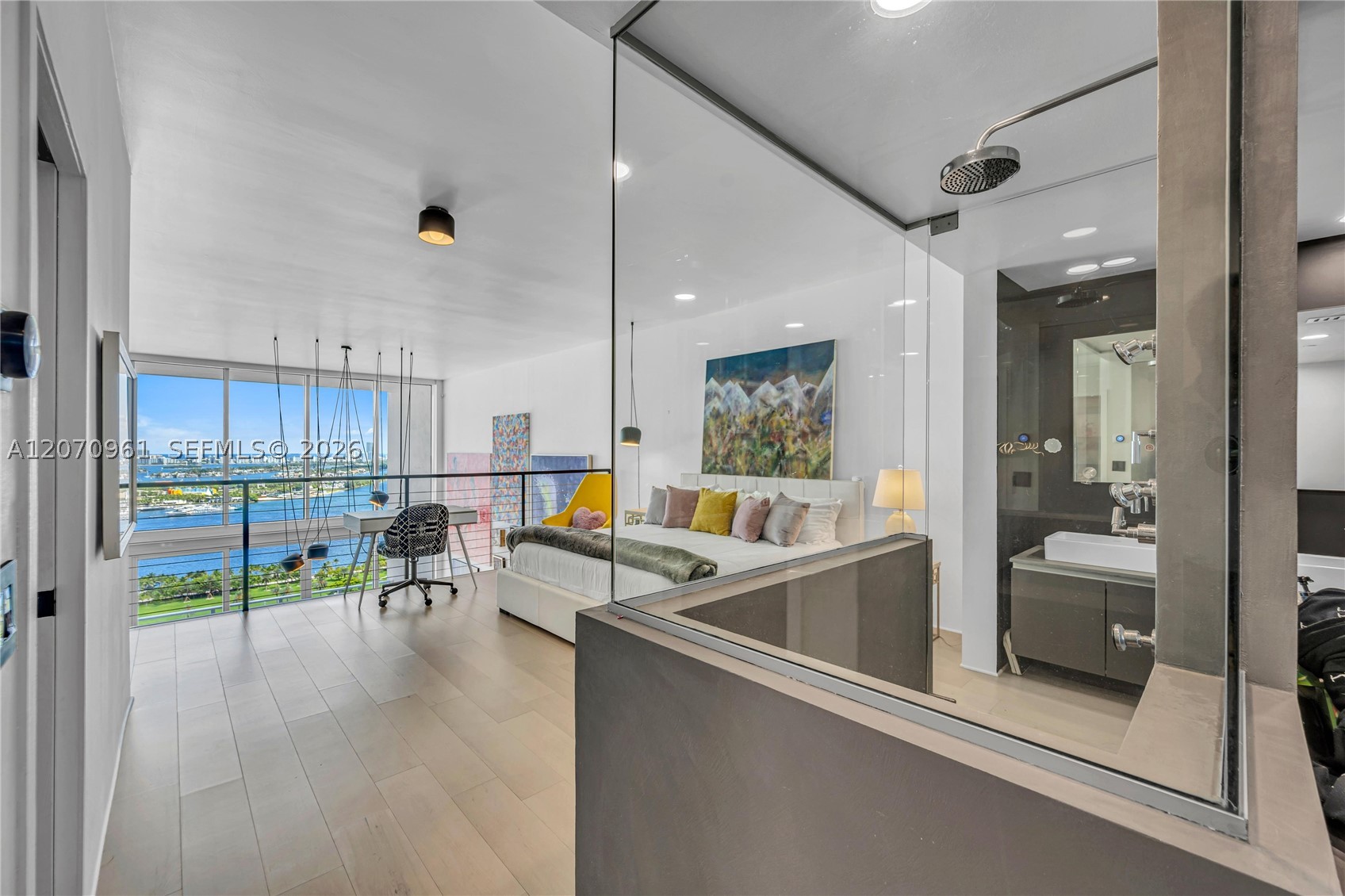 1040 Biscayne Blvd #2603, Miami FL 33132