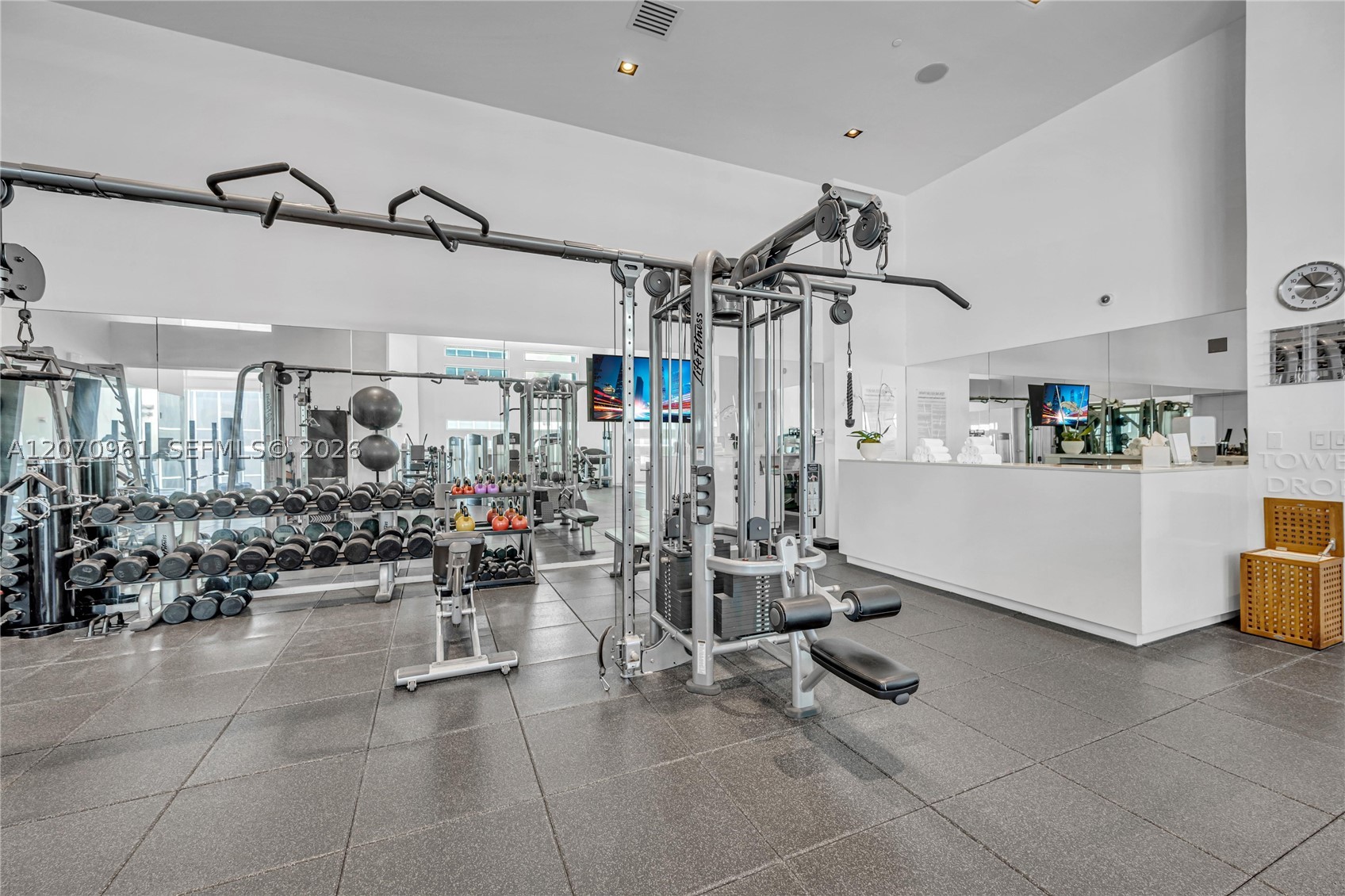 1040 Biscayne Blvd #2603, Miami FL 33132