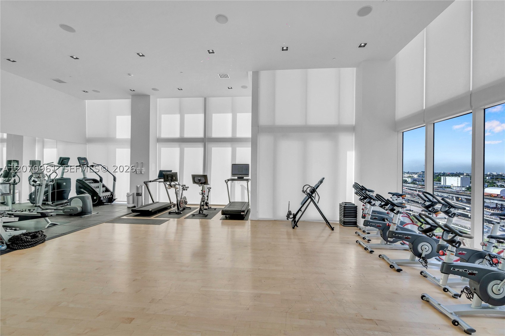 1040 Biscayne Blvd #2603, Miami FL 33132