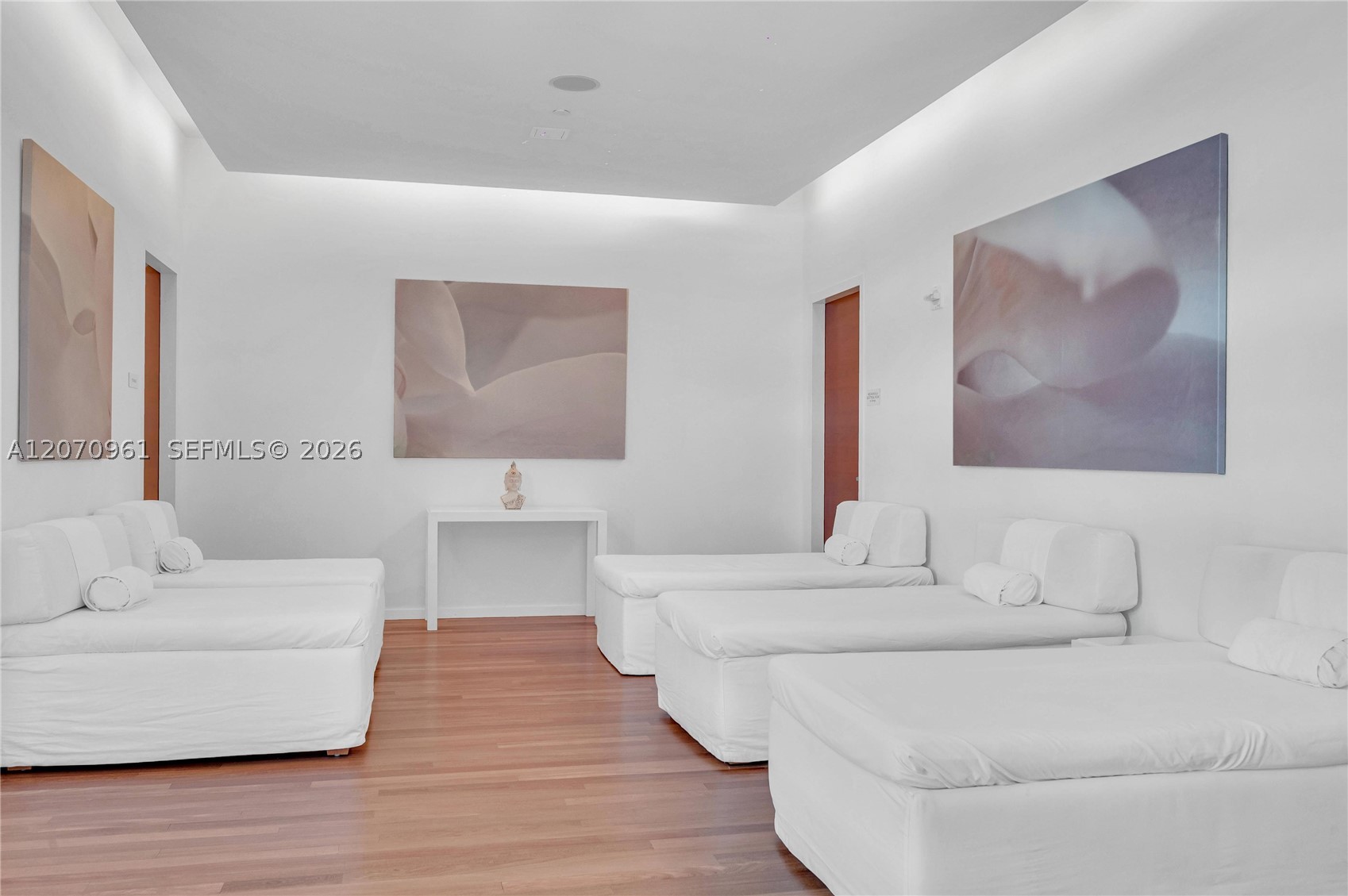 1040 Biscayne Blvd #2603, Miami FL 33132