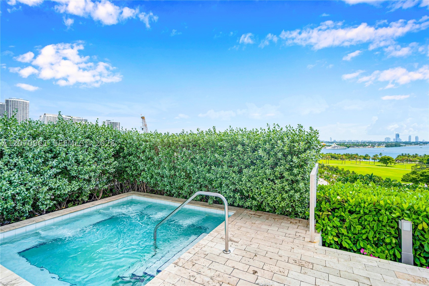 1040 Biscayne Blvd #2603, Miami FL 33132