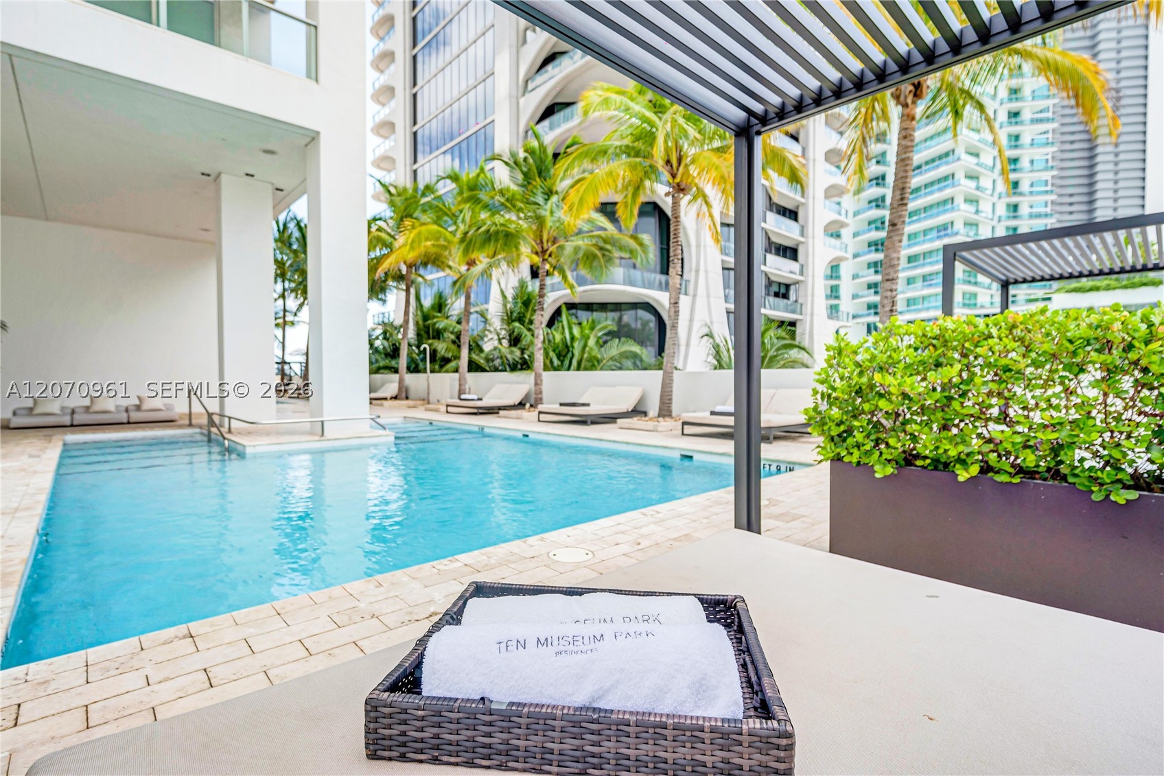 1040 Biscayne Blvd #2603, Miami FL 33132