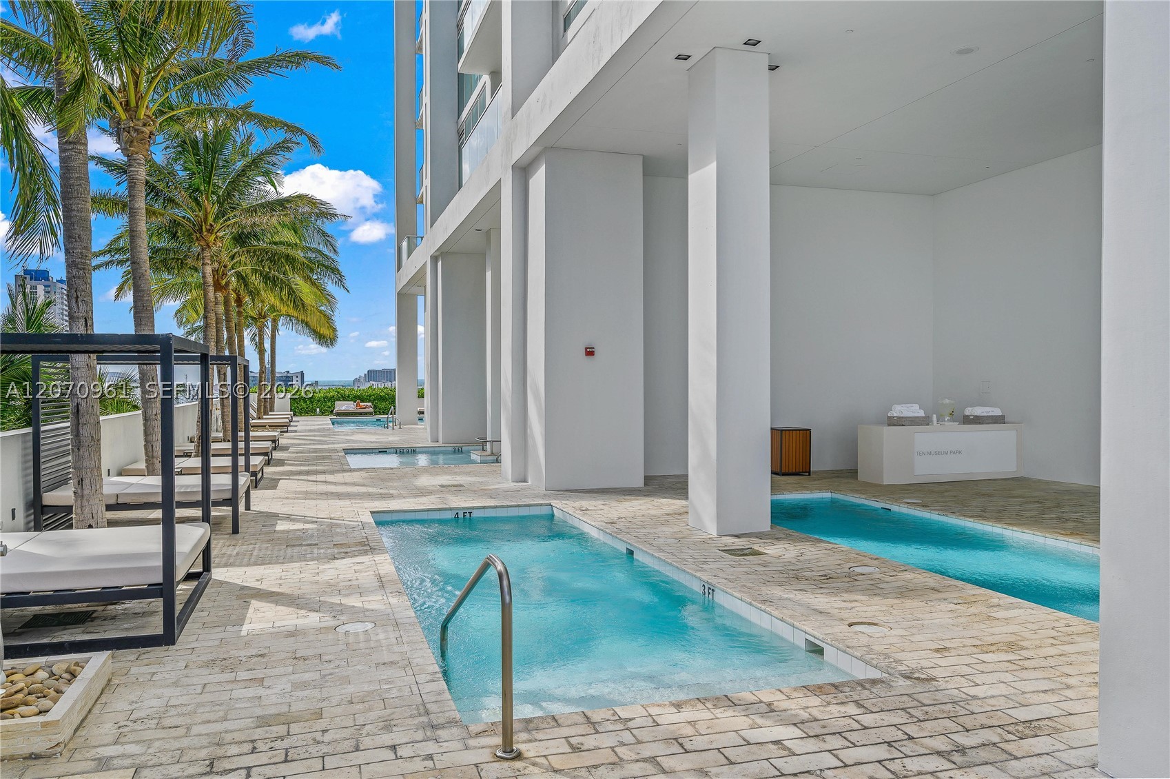 1040 Biscayne Blvd #2603, Miami FL 33132