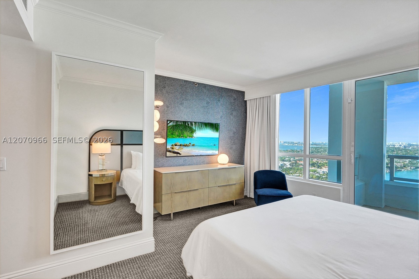 4401 Collins Ave #2915, Miami Beach FL 33140