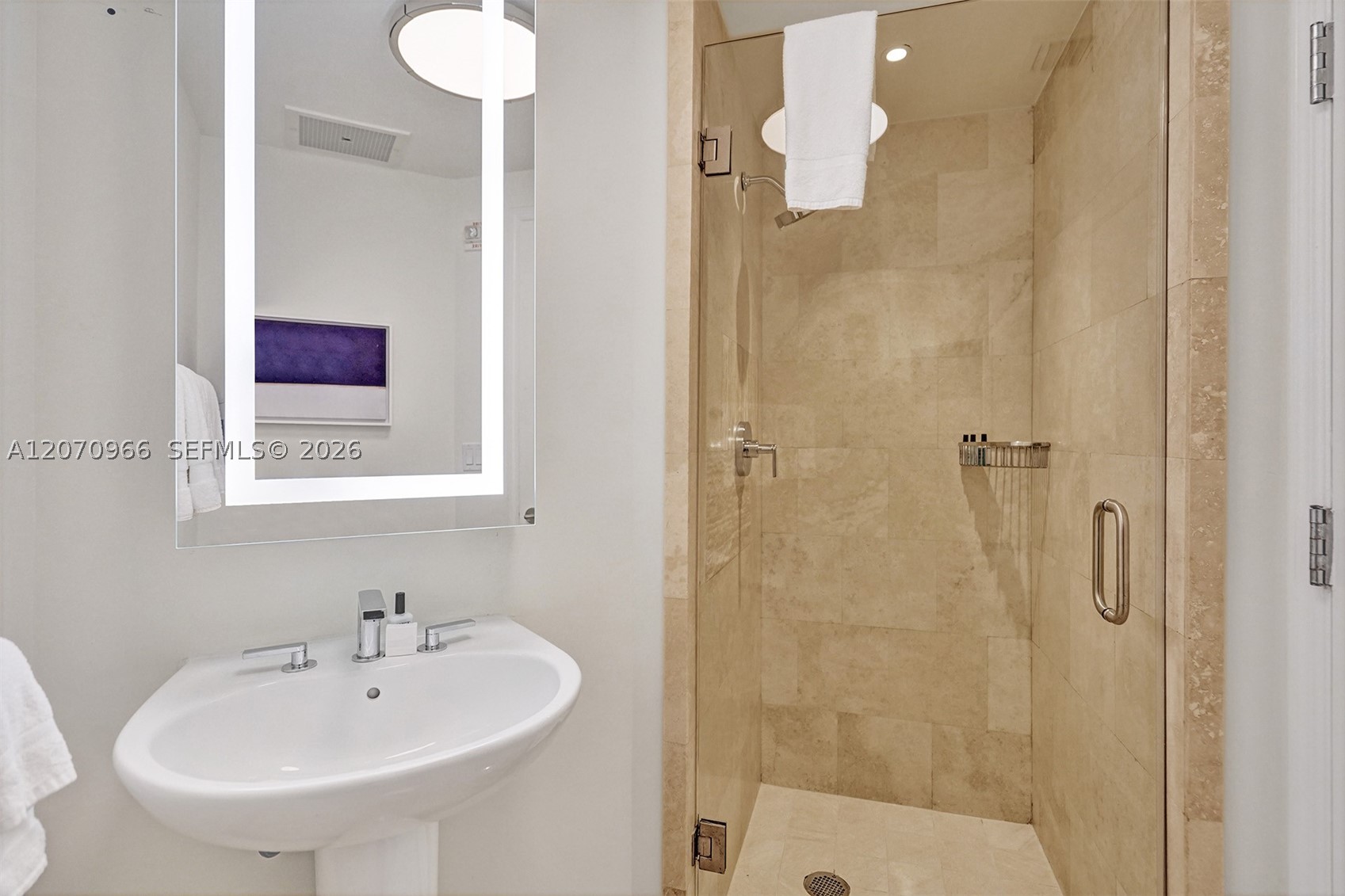 4401 Collins Ave #2915, Miami Beach FL 33140