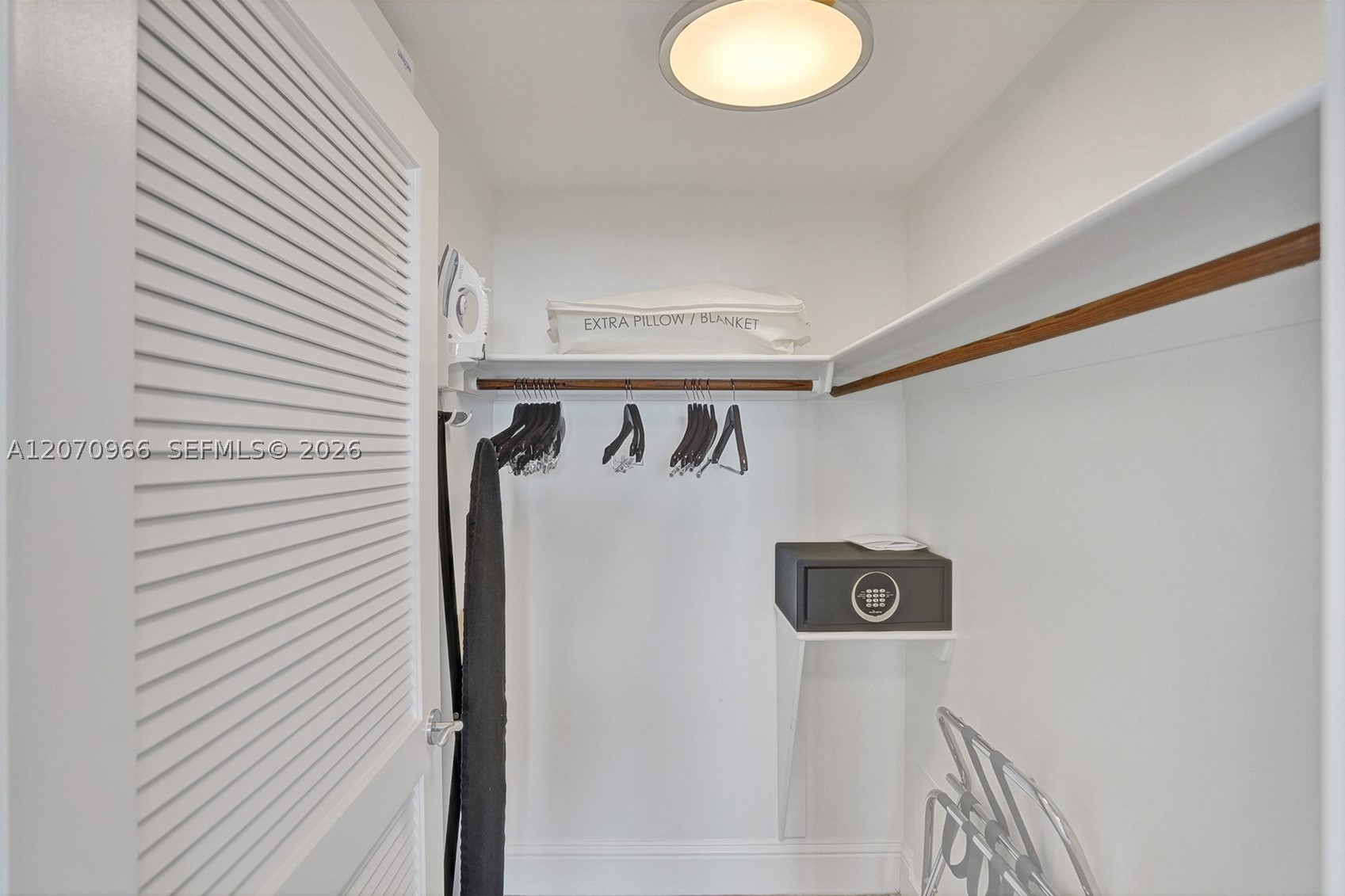4401 Collins Ave #2915, Miami Beach FL 33140
