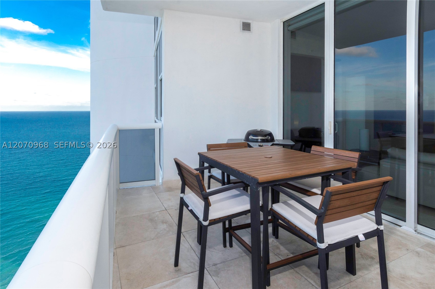 18201 Collins Ave #4208, Sunny Isles Beach FL 33160