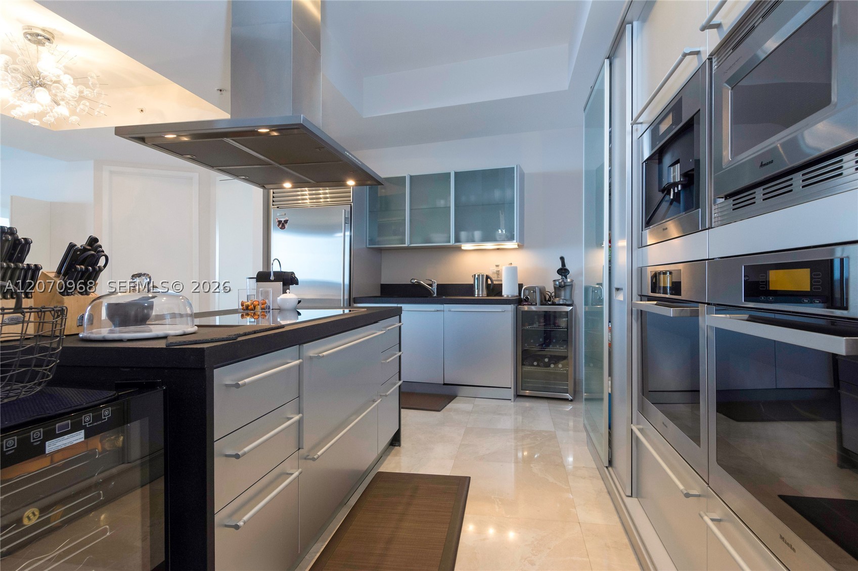 18201 Collins Ave #4208, Sunny Isles Beach FL 33160