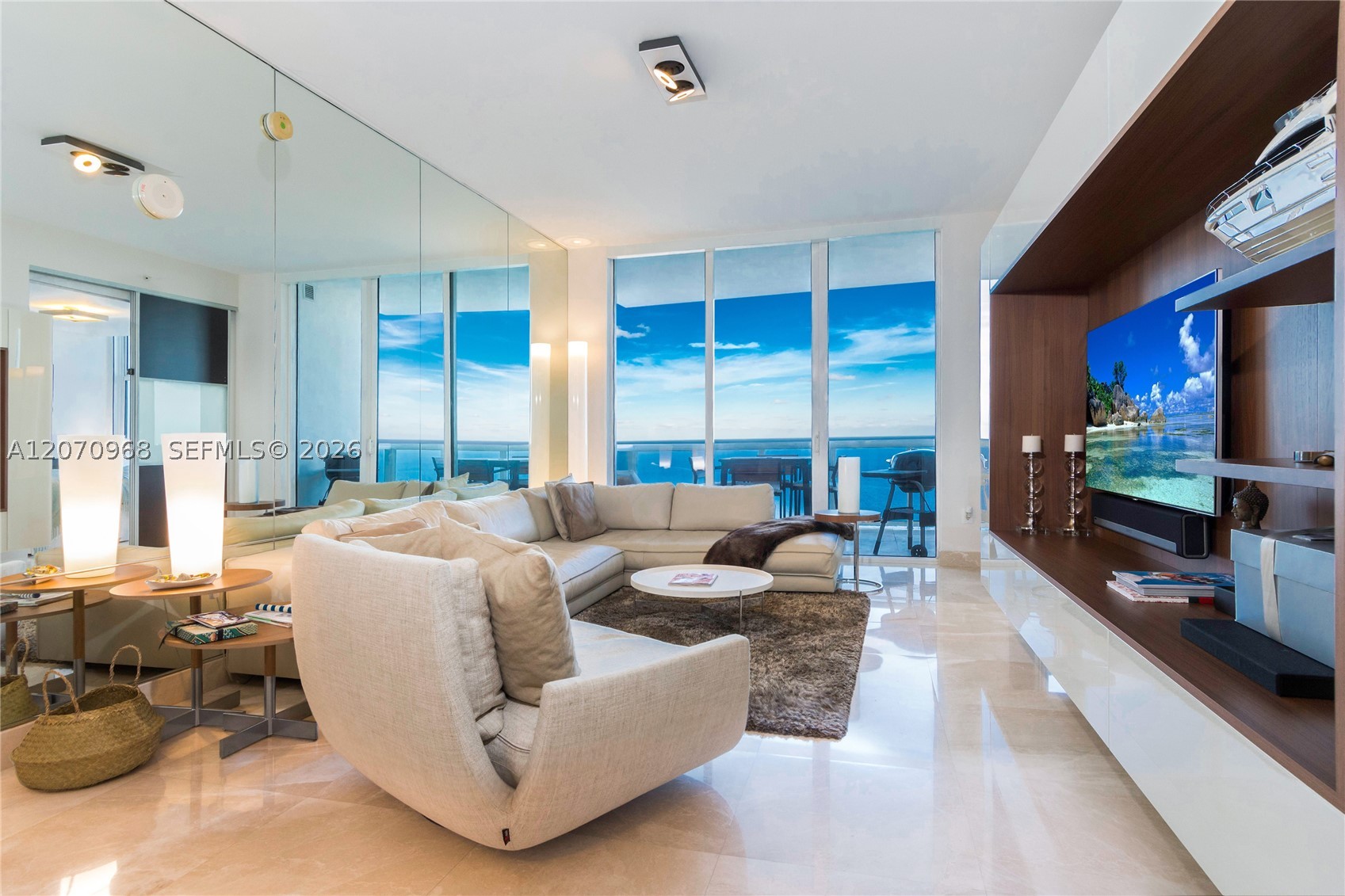 18201 Collins Ave #4208, Sunny Isles Beach FL 33160