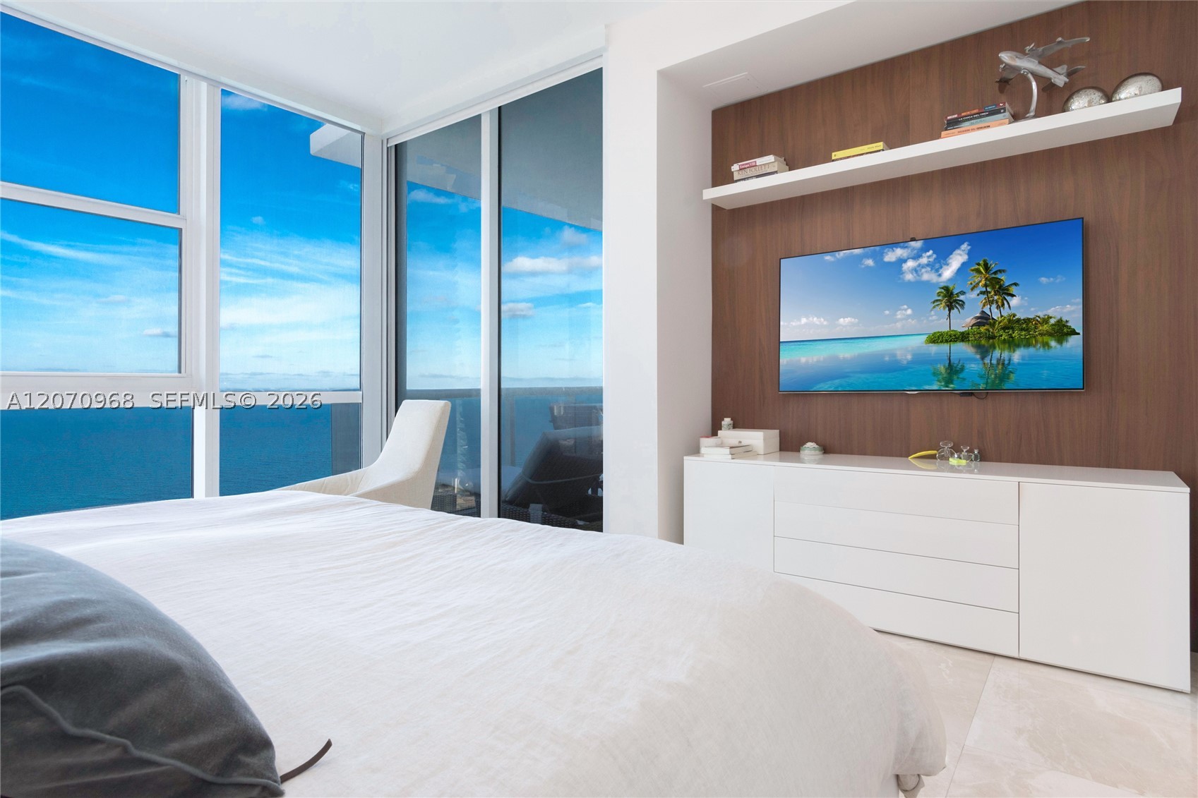 18201 Collins Ave #4208, Sunny Isles Beach FL 33160