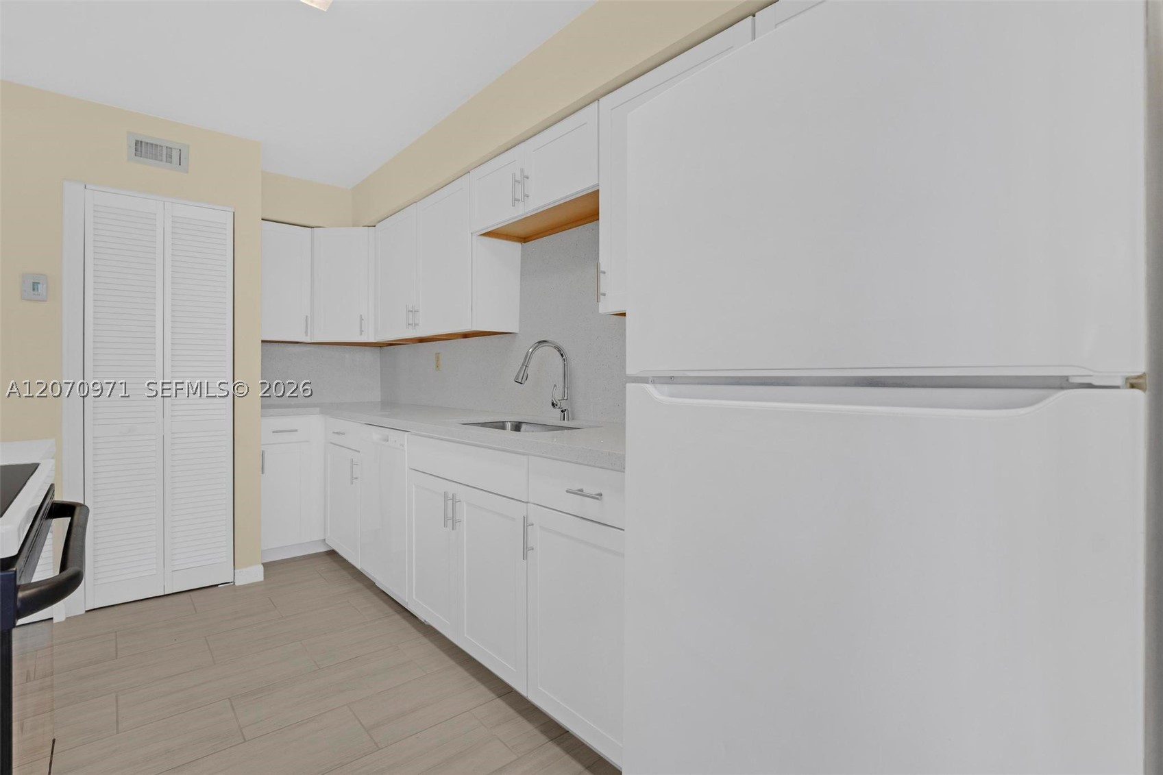 15545 N Miami Lakeway N #106, Miami Lakes FL 33014