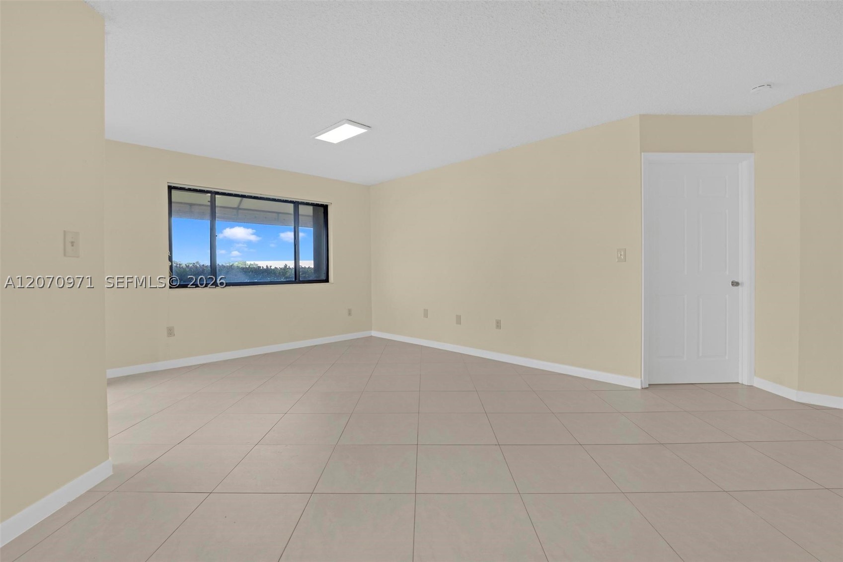 15545 N Miami Lakeway N #106, Miami Lakes FL 33014