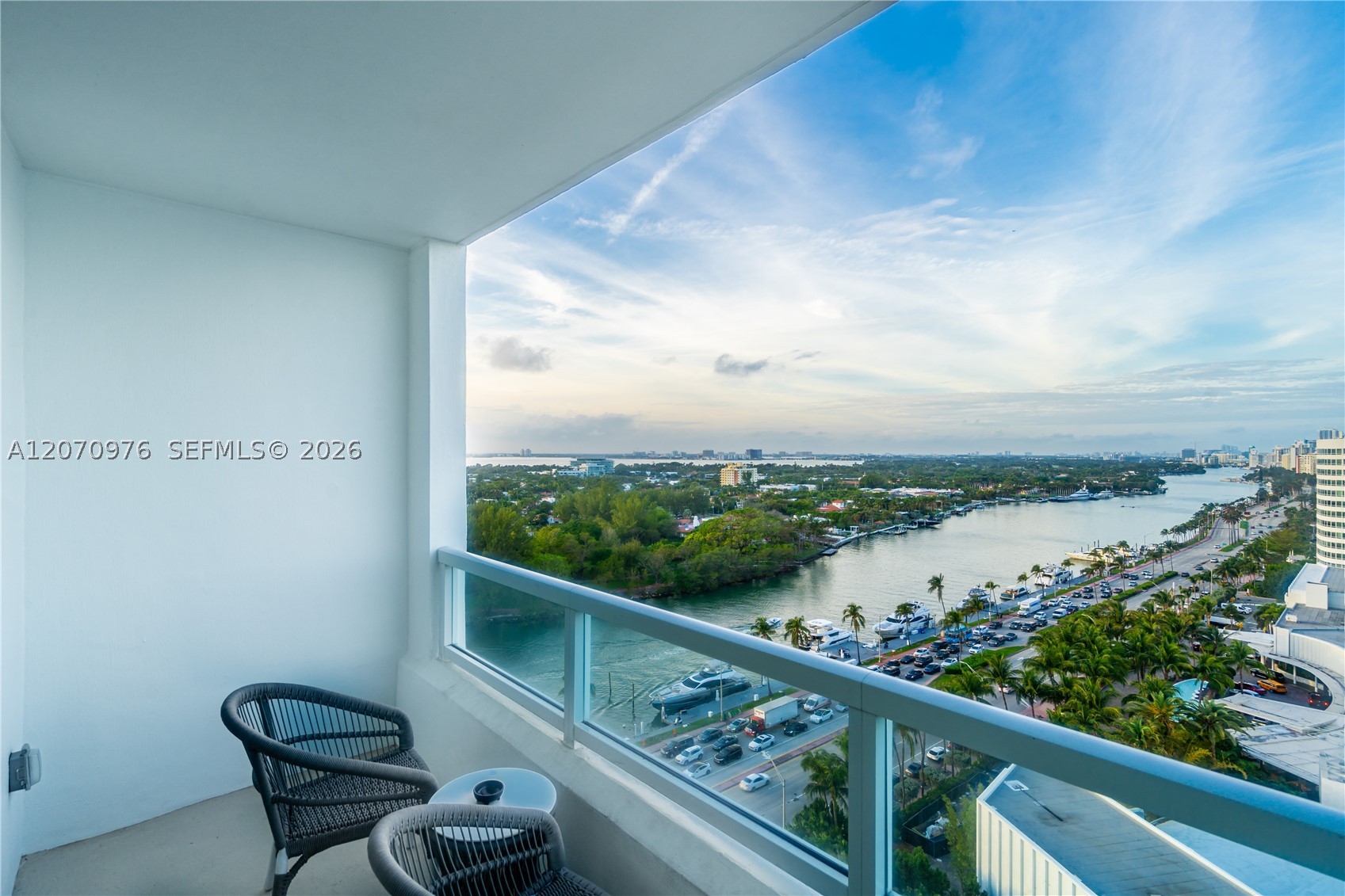 4401 Collins Ave #1609, Miami Beach FL 33140